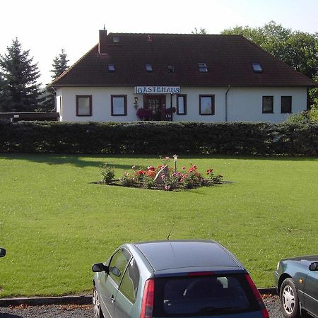 Gaestehaus Pension Hess - Das Kleine Hotel Гюстров Экстерьер фото