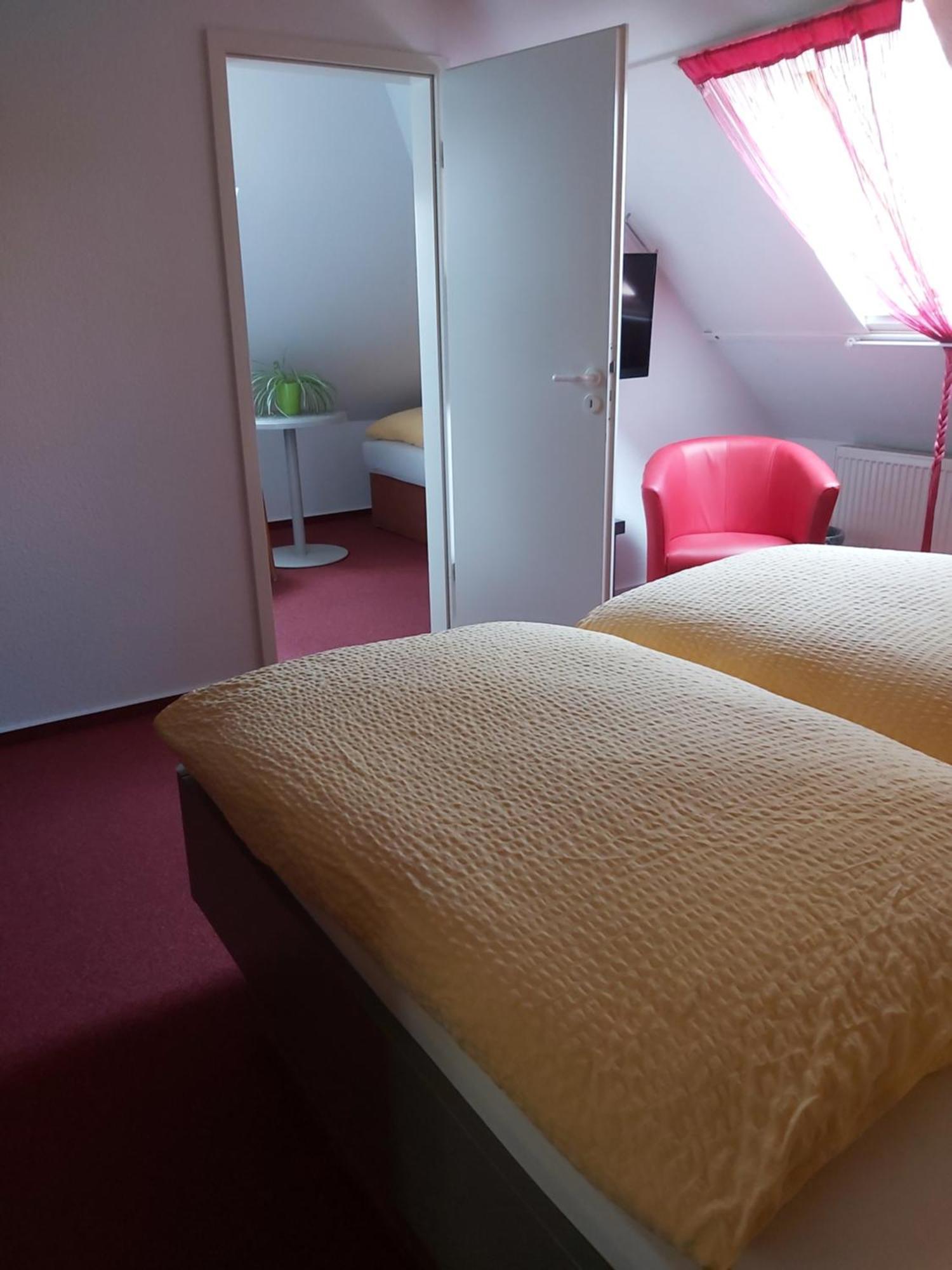 Gaestehaus Pension Hess - Das Kleine Hotel Гюстров Номер фото